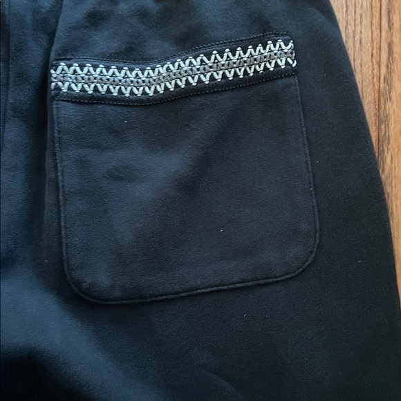 UGG Black Sweat Suit Hoodie Sweatshirt and Jogger Sweatpants Matching Set Sz S - Picture 14 of 14